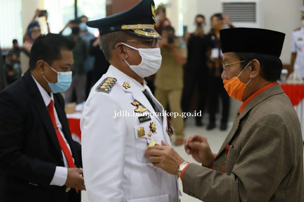 Rais D. Adam Resmi Dilantik Sebagai Bupati Banggai Kepulauan